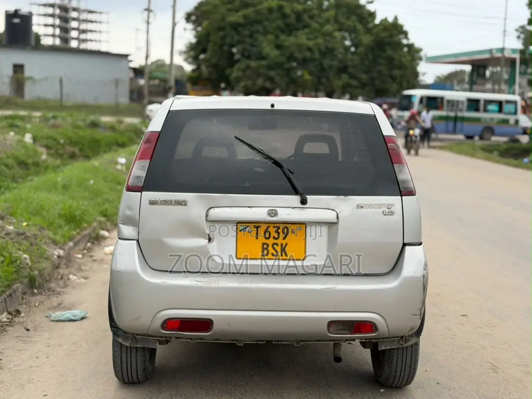Suzuki Swift 2003 Silver