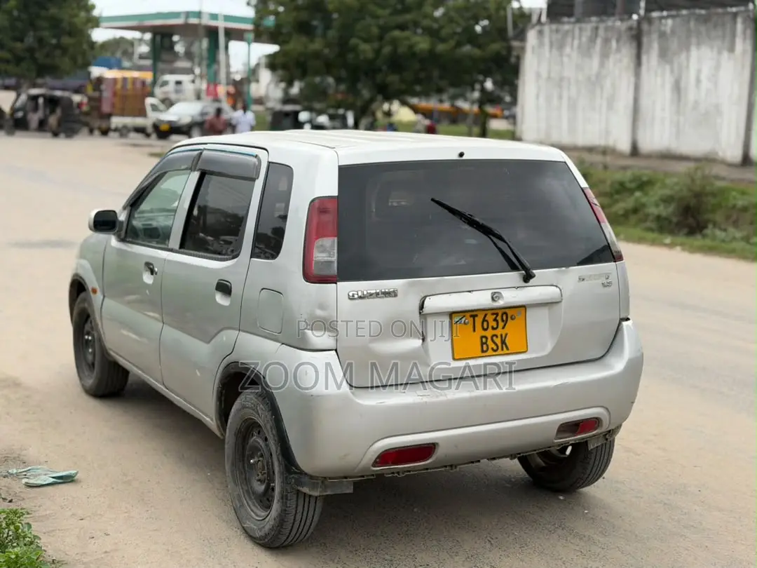 Suzuki Swift 2003 Silver