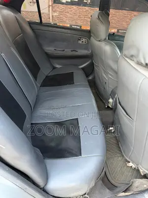 Toyota Corolla 2001 Silver