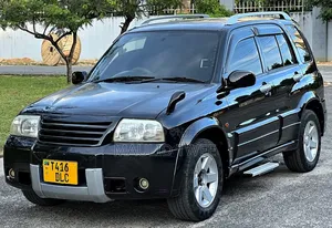 Suzuki Escudo 2004 Black