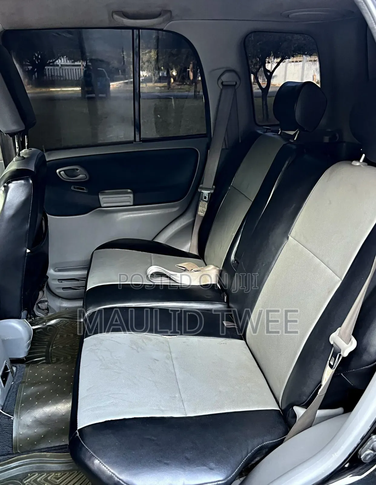 Suzuki Escudo 2004 Black