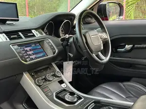 Land Rover Range Rover Evoque 2012 Red