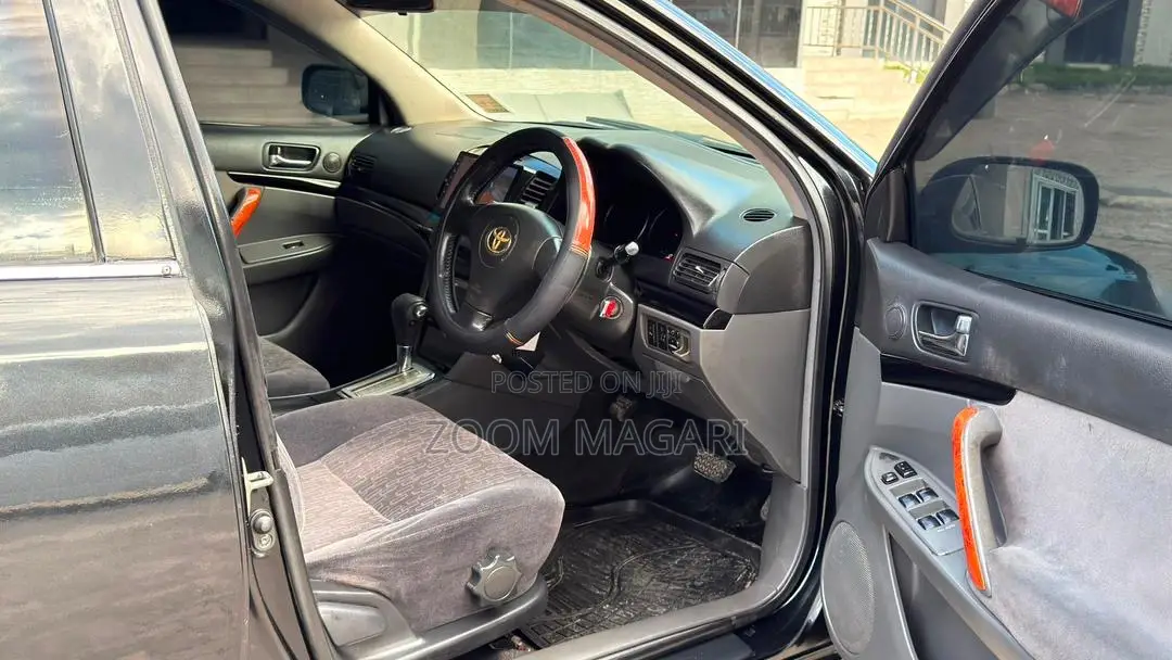 Toyota Allion 2004 Maroon