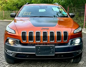 Jeep Grand Cherokee 2016 Orange