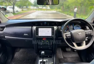 Toyota Fortuner 2023 Beige