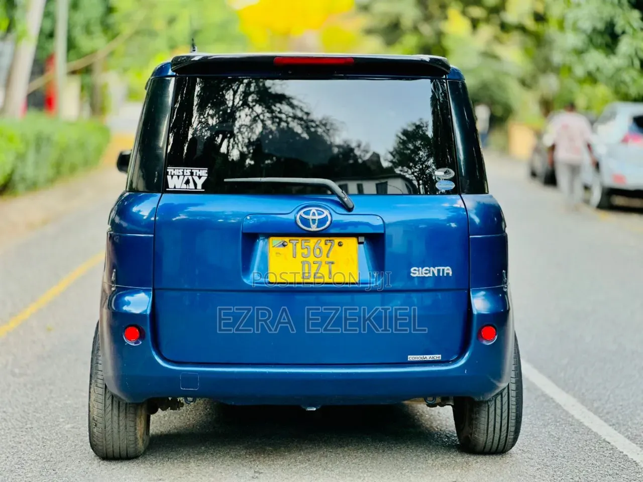 Toyota Sienta 2005 Blue