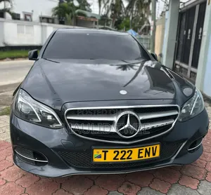 Mercedes-Benz E250 SV Premium 2014 Black