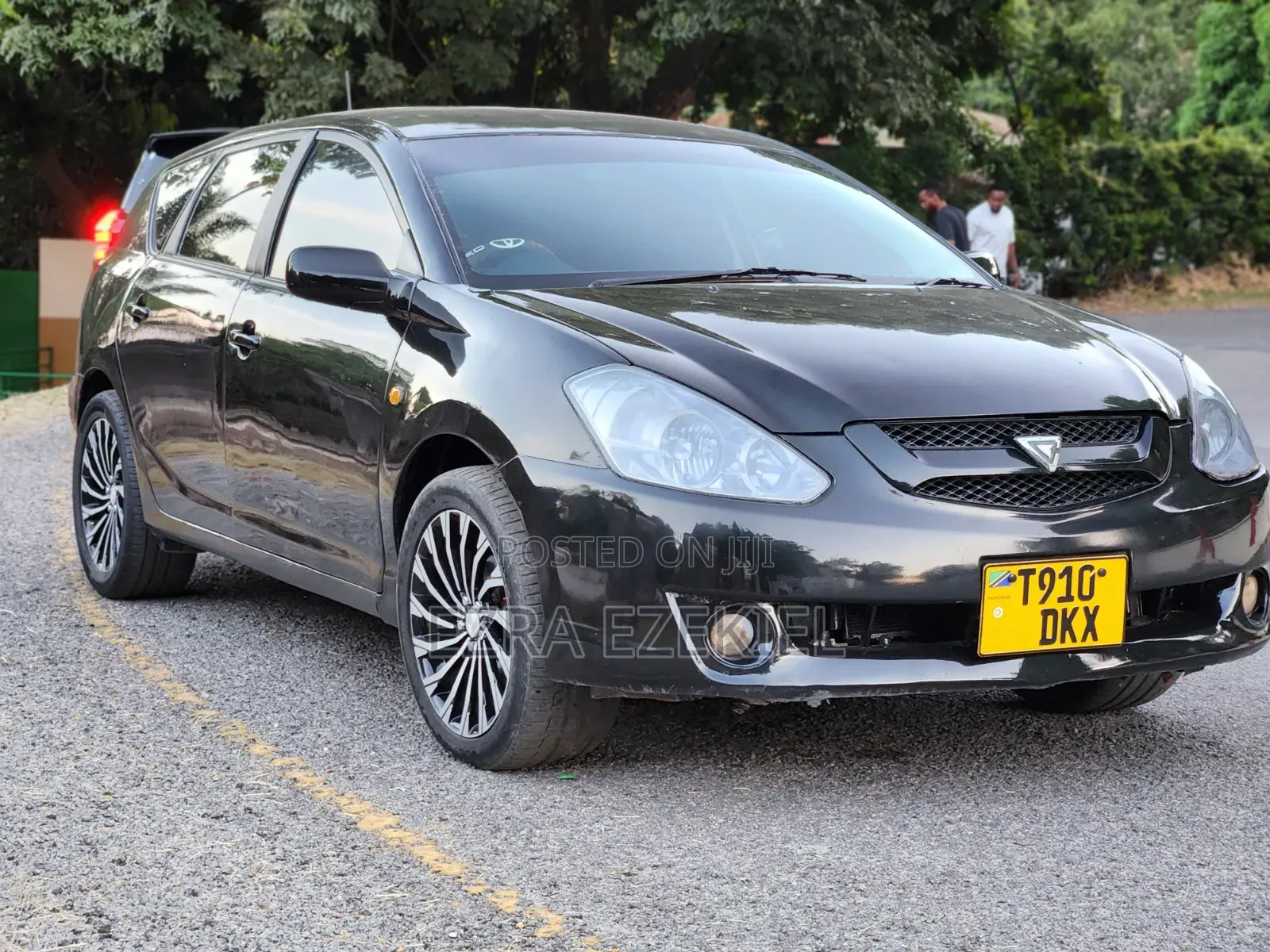 Toyota Caldina 2005 Black