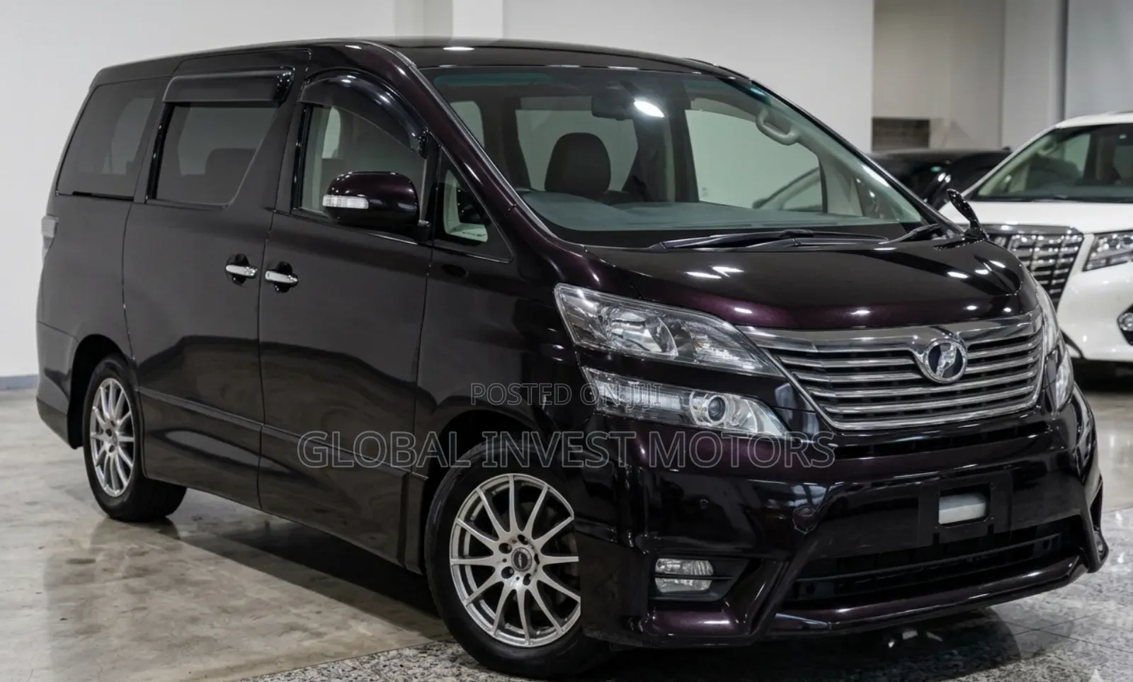 Toyota Alphard 2.4 Petrol AWD 2008 Maroon