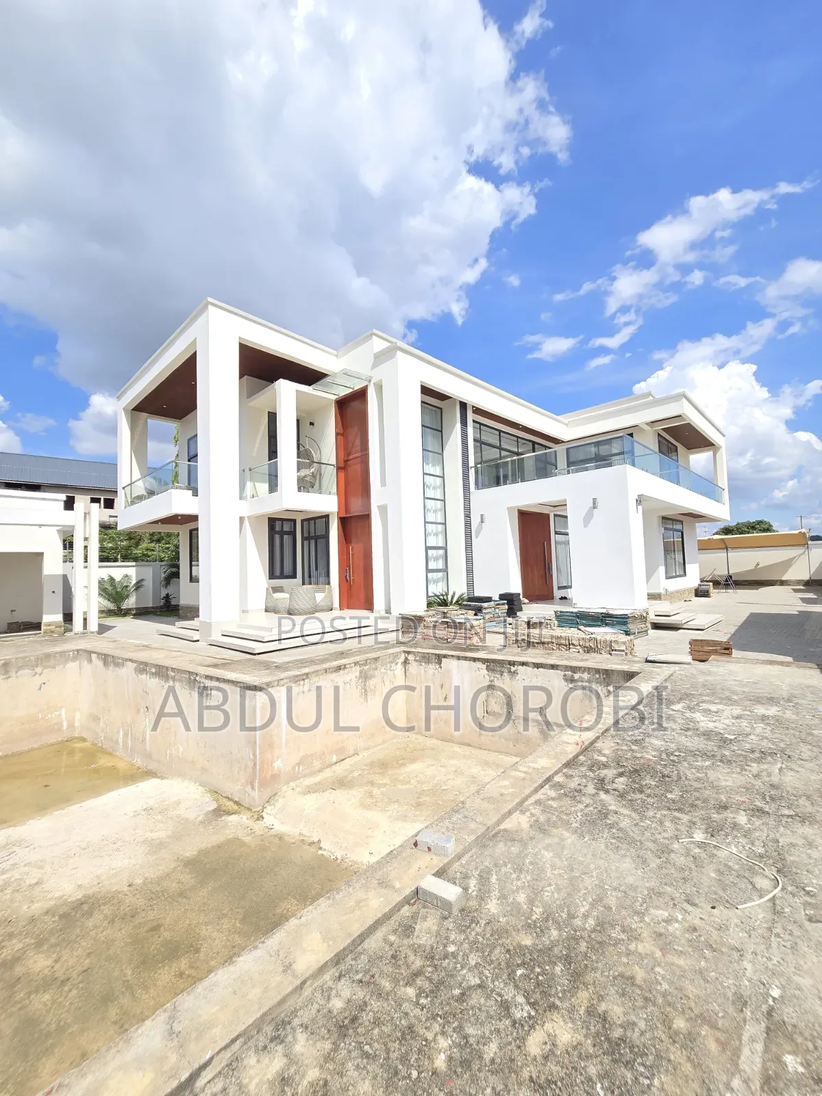5bdrm Mansion in Mbweni for sale