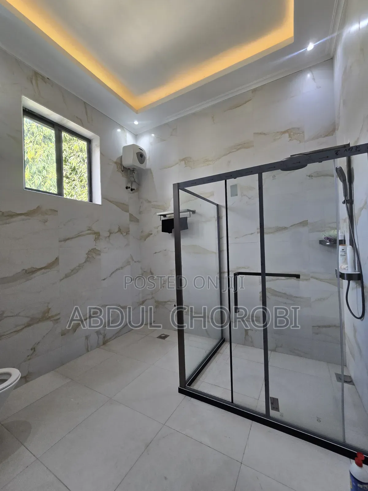 5bdrm Mansion in Mbweni for sale