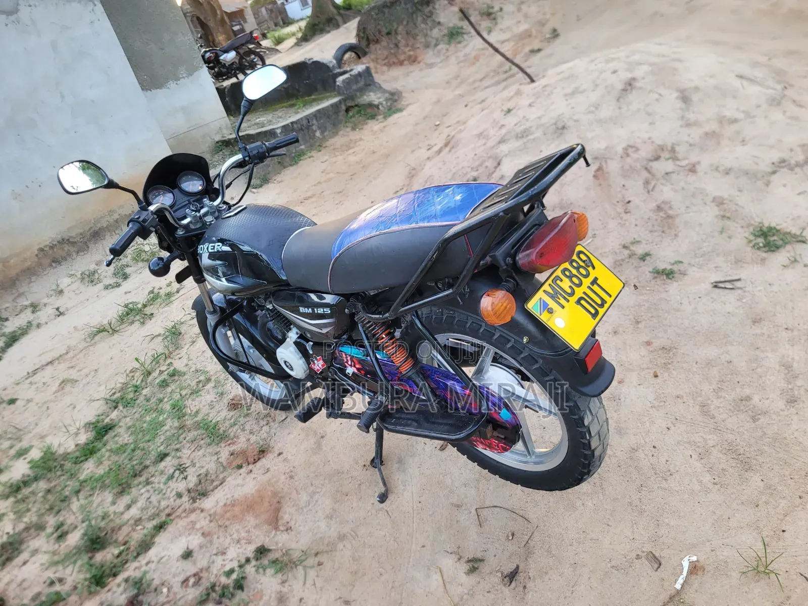 New Bajaj Boxer 125 2025 Black