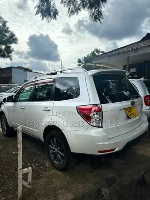 Subaru Forester 2011 White