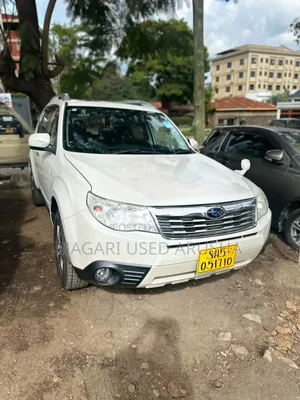 Subaru Forester 2011 White