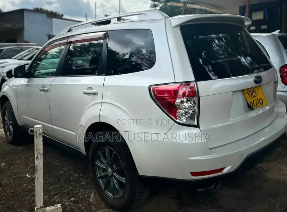 Subaru Forester 2011 White