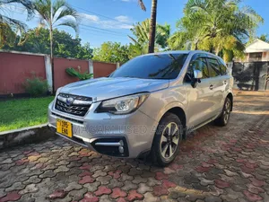 Subaru Forester 2017 Silver