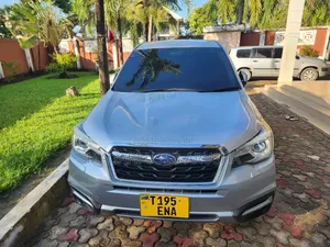 Subaru Forester 2017 Silver