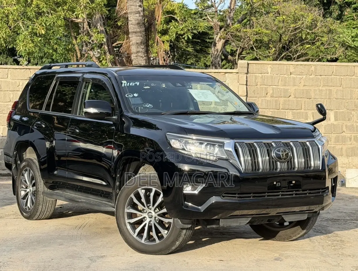 Toyota Land Cruiser Prado 2019 Black