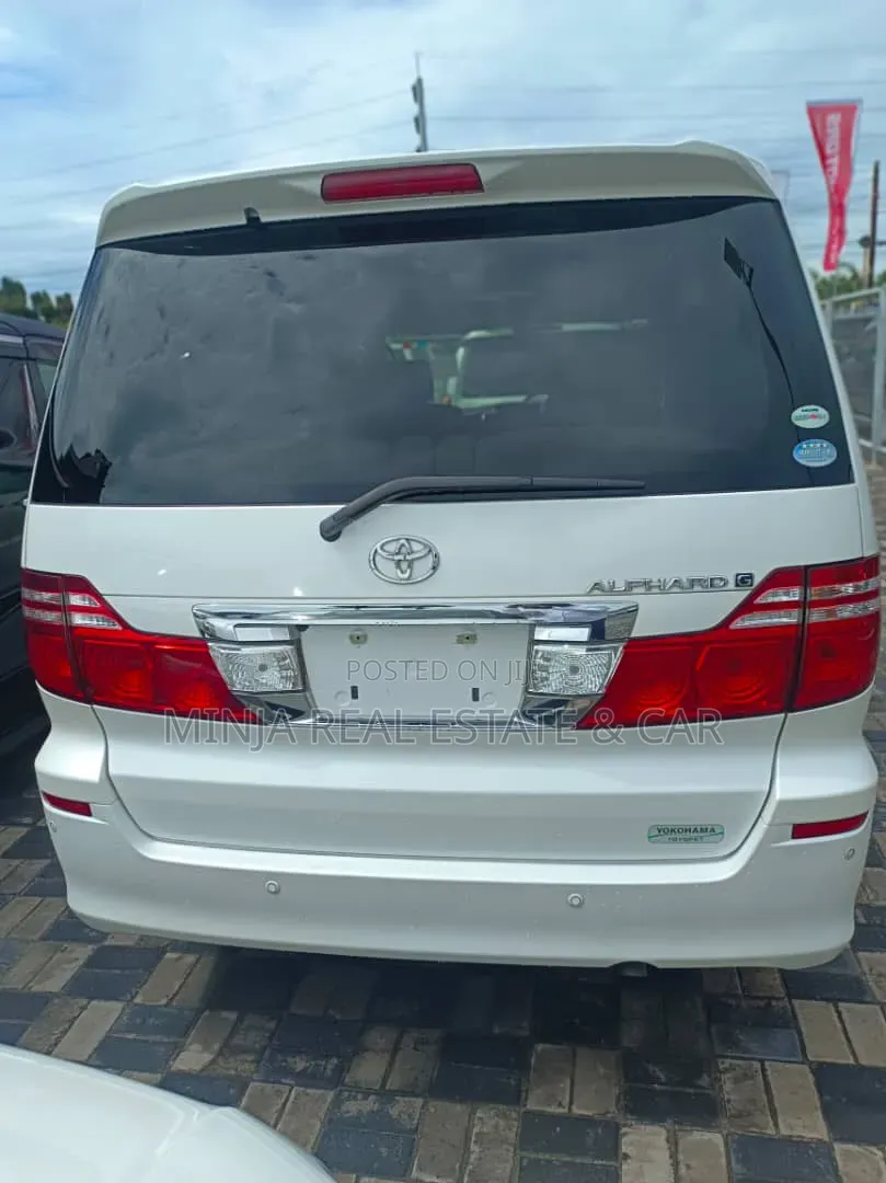 Toyota Alphard 2007 White