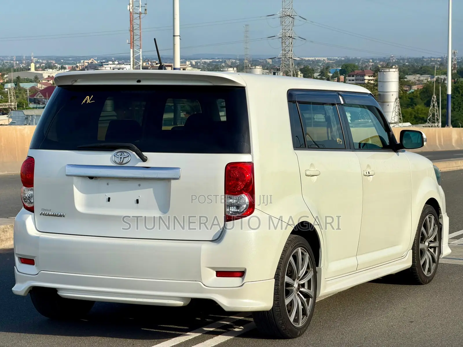 Toyota Corolla Rumion 2009 Pearl