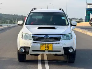 Subaru Forester 2008 Pearl