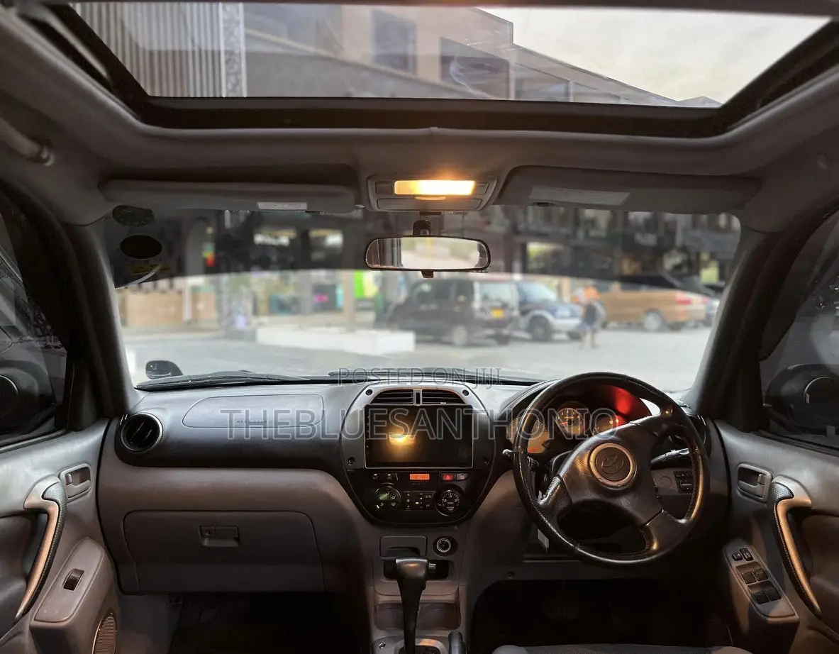 Toyota RAV4 2001 Black