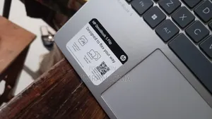 Laptop HP OmniBook 5 Flip 14-fp0023dx 16GB Intel Core i5 SSD 256GB