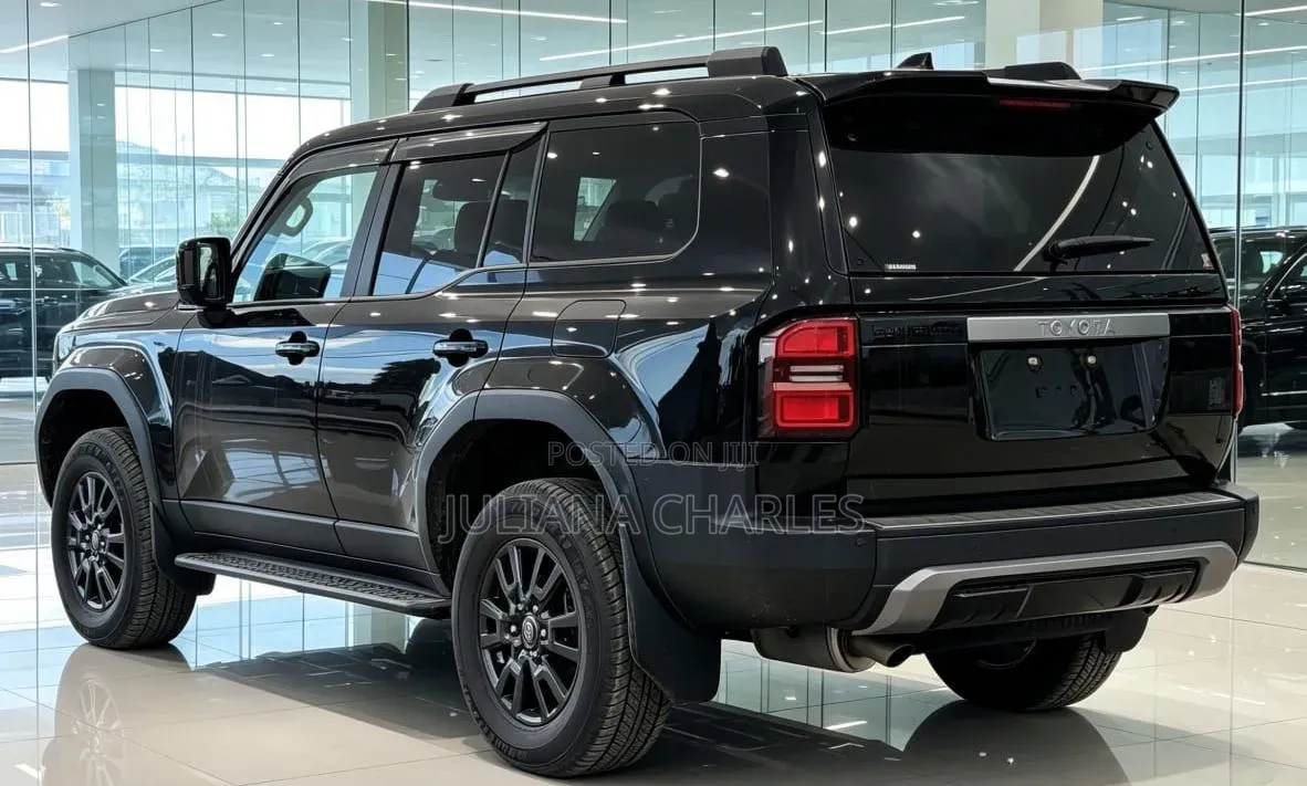 Toyota Land Cruiser 2025 Black