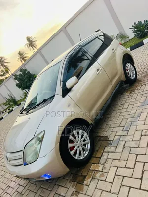 Toyota IST 2006 Gray
