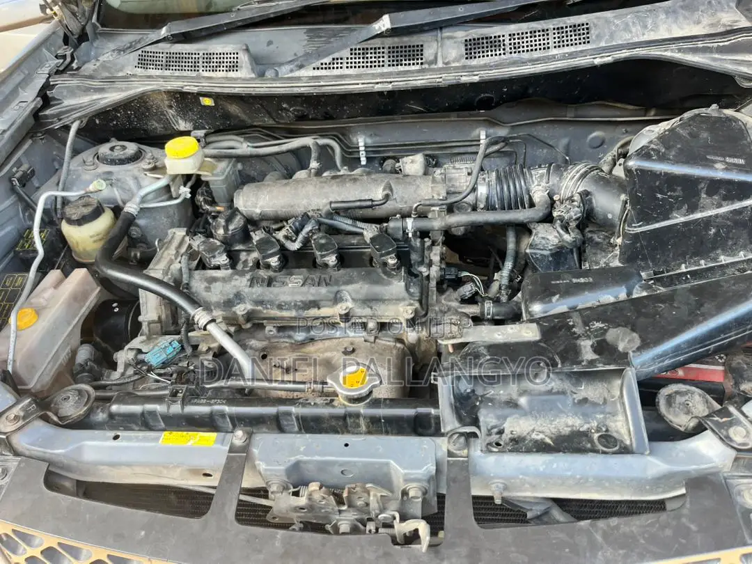 Nissan X-Trail 2.0 2003 Silver