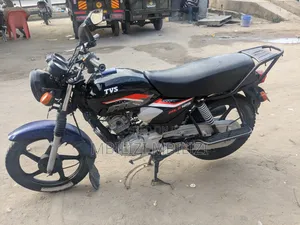 TVS HLX 125 2025 Black