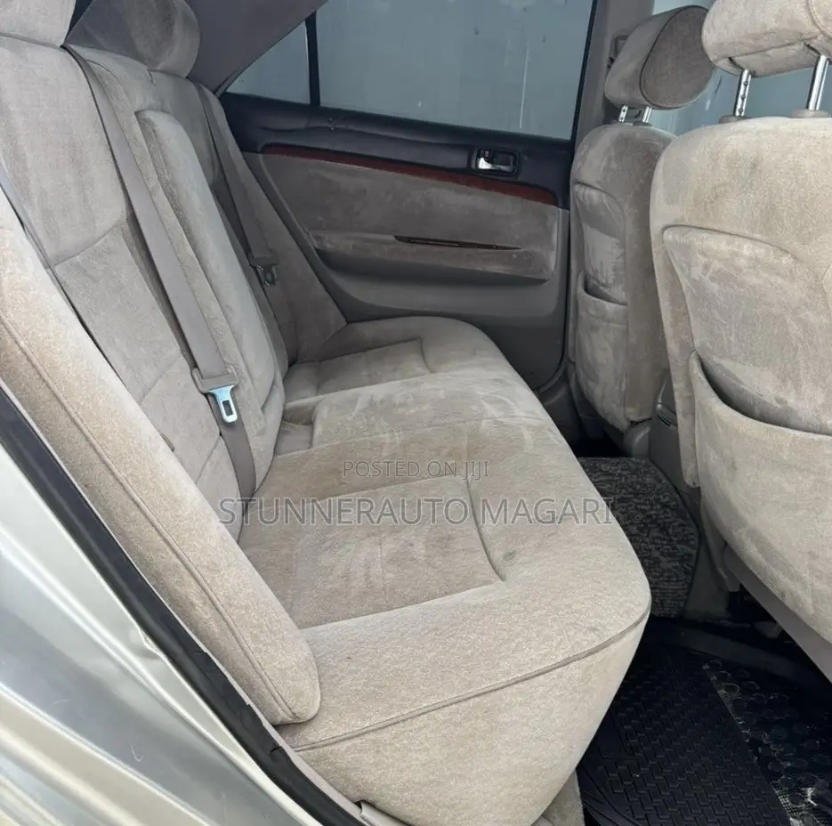 Toyota Mark II 2004 Beige