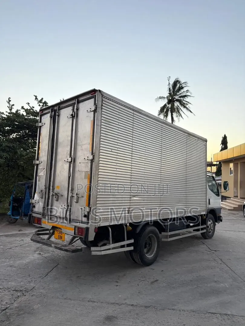 Mitsubishi Canter