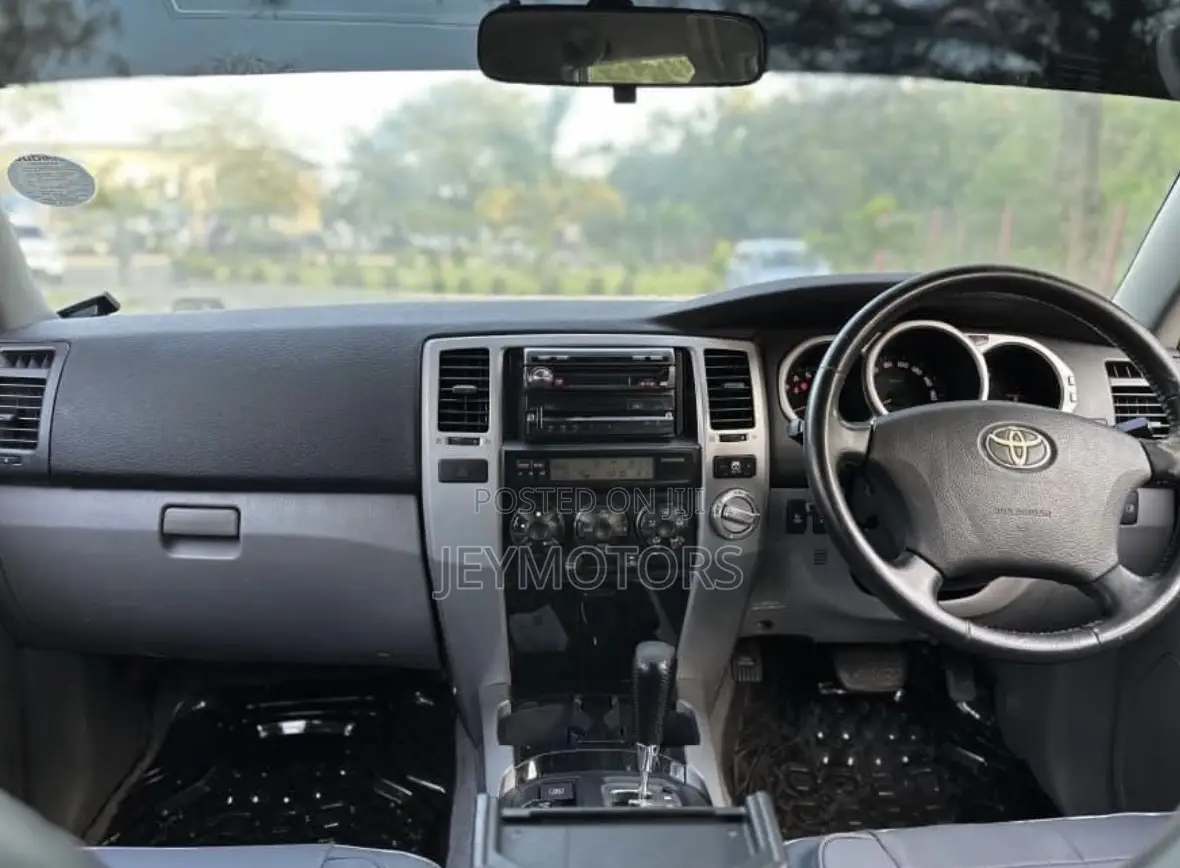 Toyota Hilux Surf 2007 Black