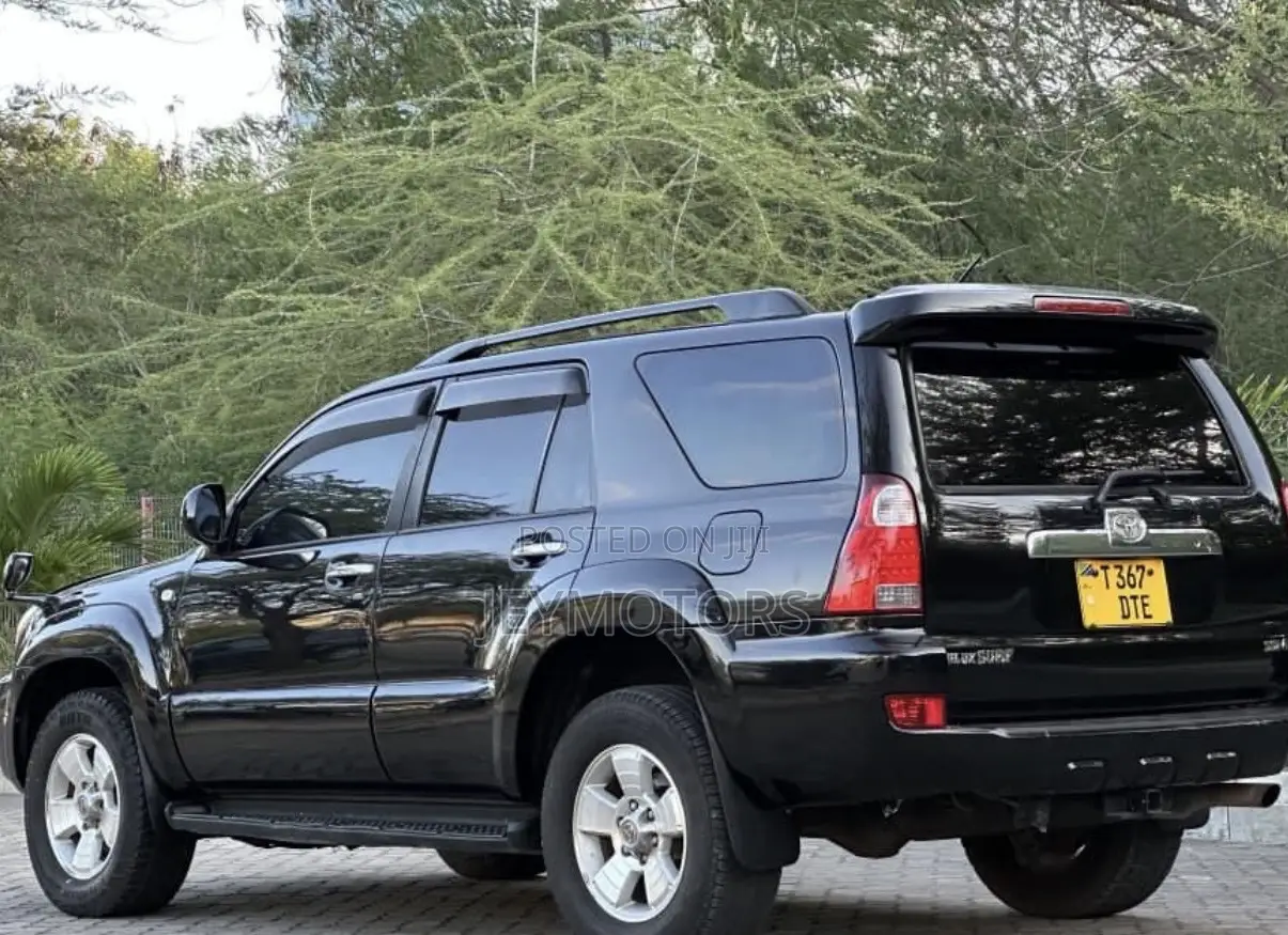 Toyota Hilux Surf 2007 Black
