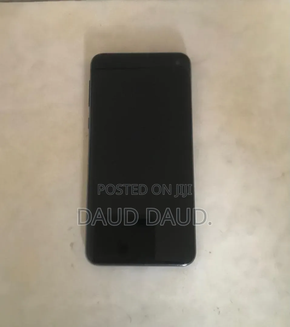 Samsung Galaxy S10e 128 GB Blue