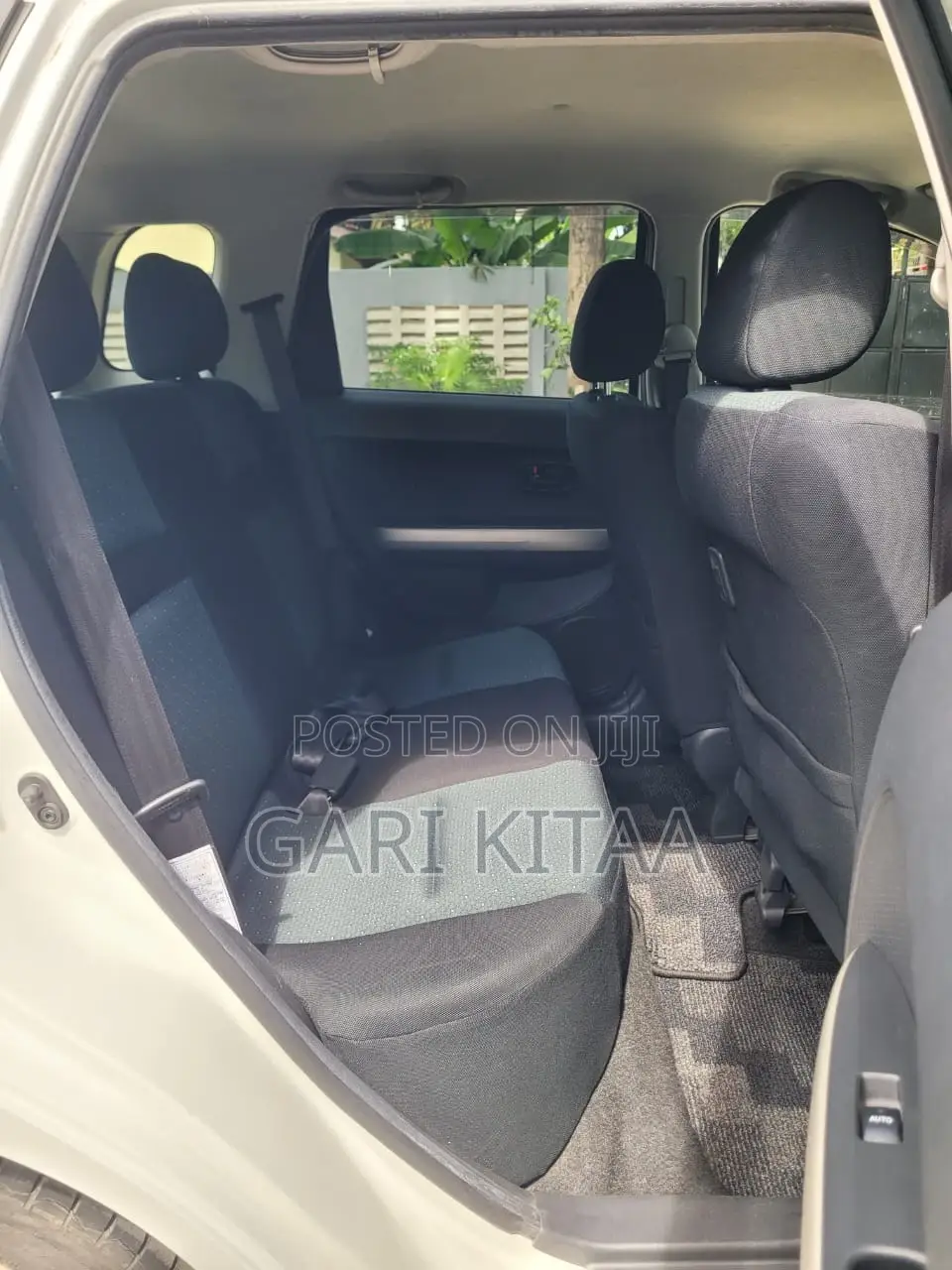 Toyota IST 2005 White