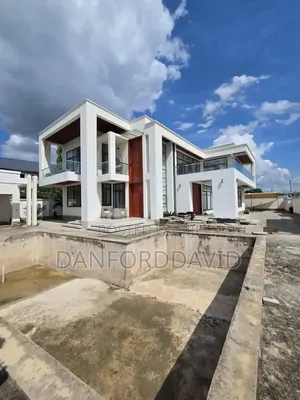 5bdrm House in Kahwa Real Estate, Mikocheni for sale