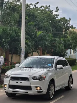 Mitsubishi RVR 2.0 2011 White