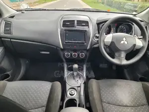 Mitsubishi RVR 2.0 2011 White