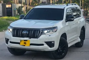 Toyota Land Cruiser Prado 2.8 2020 White