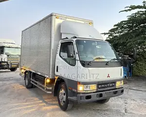 Mitsubishi Fuso Canter 2001 White