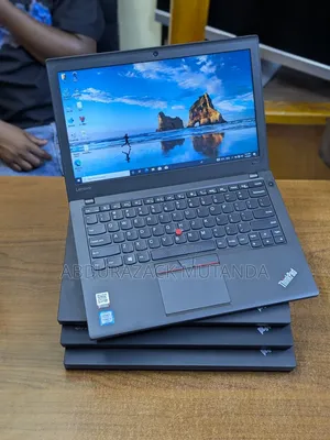 Laptop Lenovo ThinkPad X260 4GB Intel Core i3 SSD 128GB