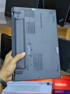 Laptop Lenovo ThinkPad X260 4GB Intel Core i3 SSD 128GB