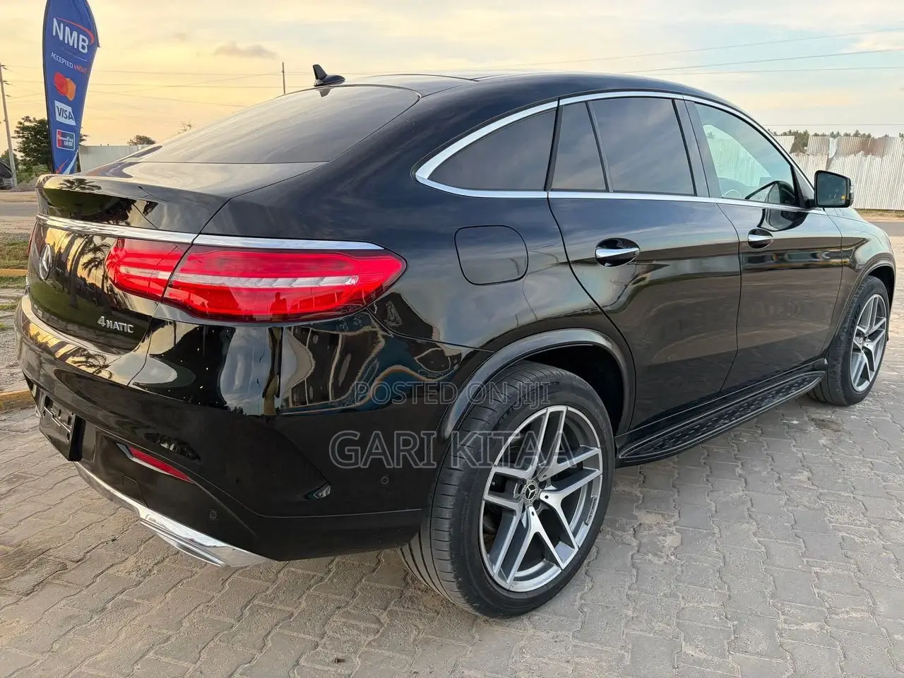 Mercedes-Benz GLC-Class 2017 Black