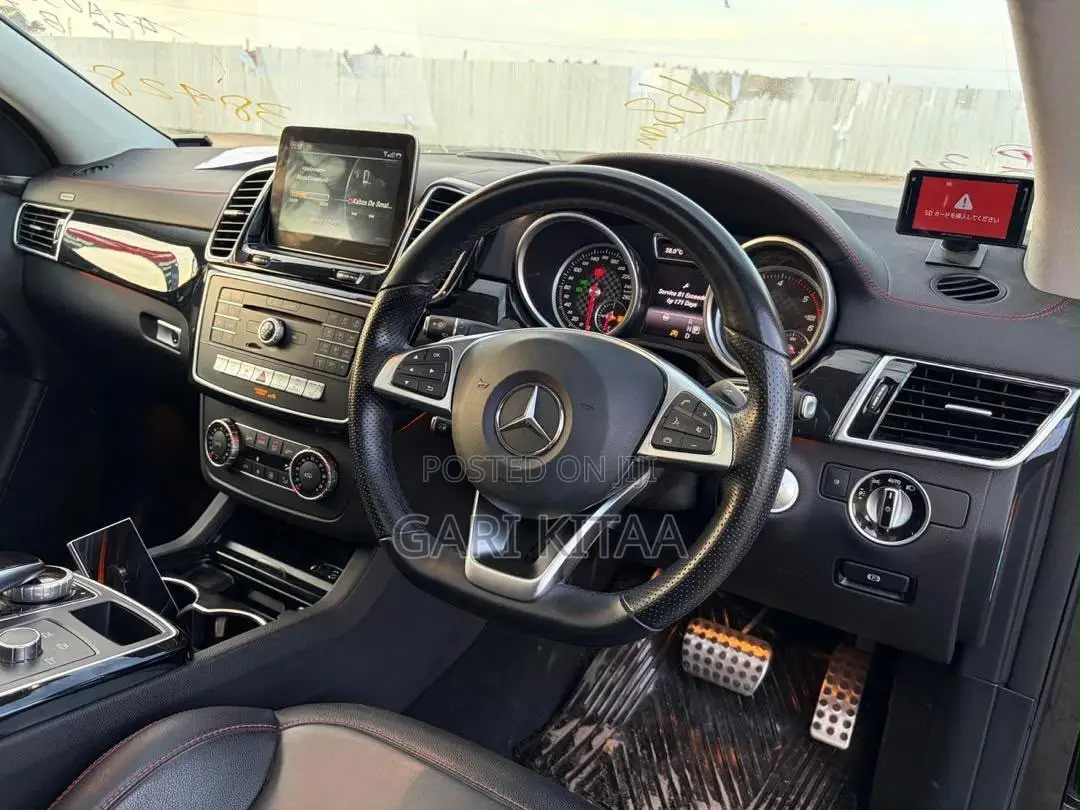 Mercedes-Benz GLC-Class 2017 Black