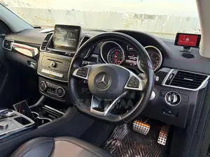 Mercedes-Benz GLC-Class 2017 Black
