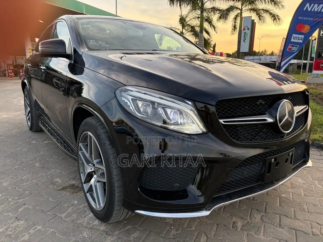Mercedes-Benz GLC-Class 2017 Black