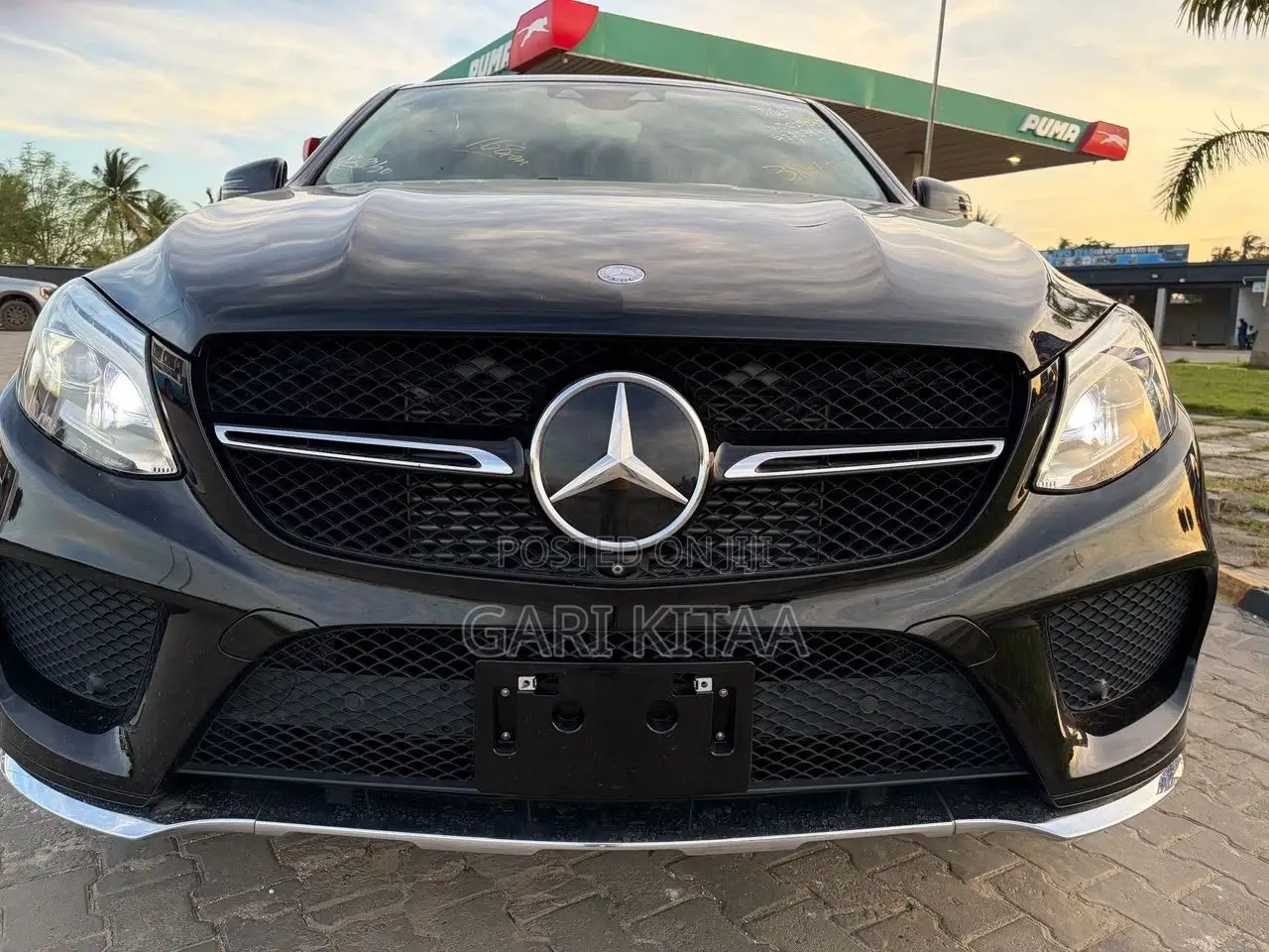 Mercedes-Benz GLC-Class 2017 Black