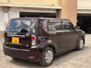 Toyota Corolla Rumion Hatchback 1.5 FWD 2012 Maroon